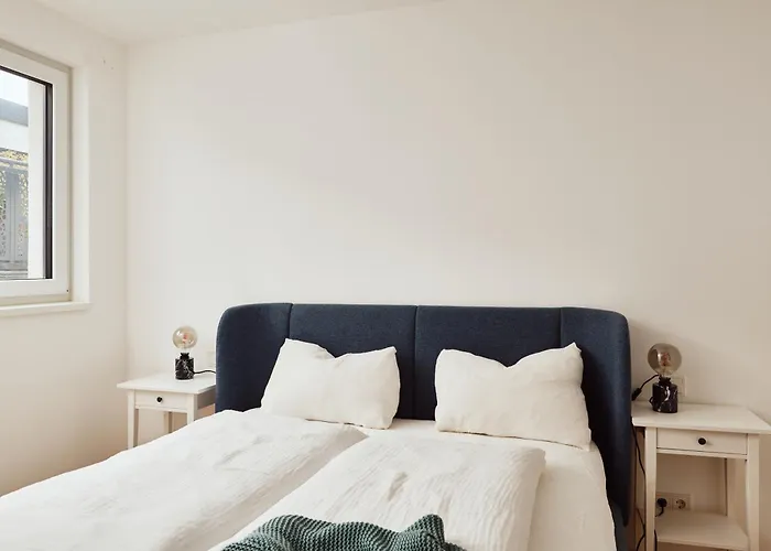 Premium Near Trippletower Close To 24h Checkin Apartamento