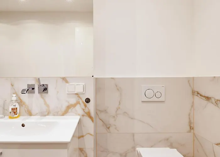 Premium Near Trippletower Close To 24h Checkin Apartamento Viena